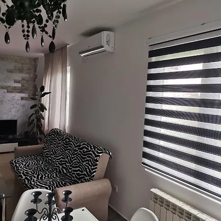 Airport Apartments Belgrado Camera foto
