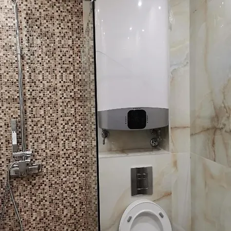 Airport Apartments Belgrado Esterno foto