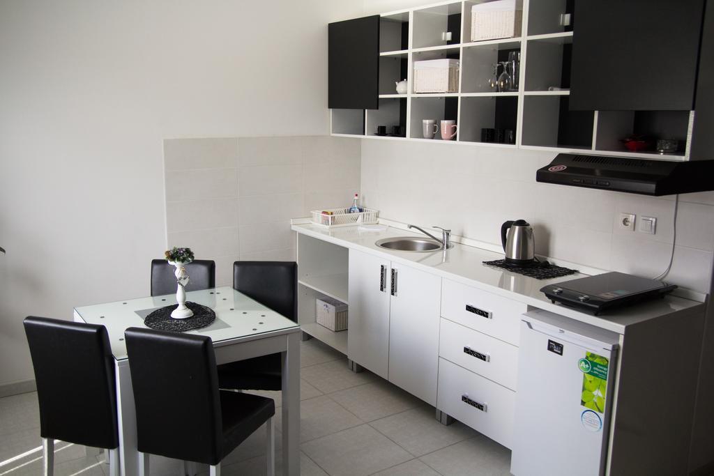 Apartment Airport