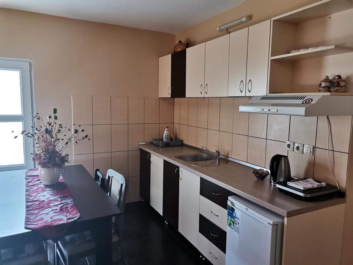 Airport Apartment